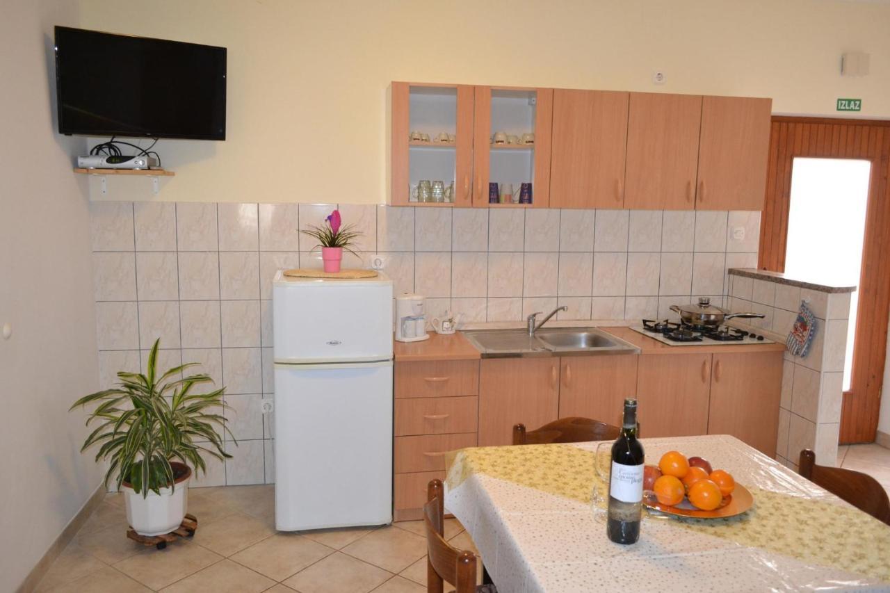 שטיניאן Apartment Valbandon 3 מראה חיצוני תמונה